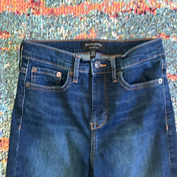 Banana Republic | High Rise Skinny Jeans - Picture 5 of 7